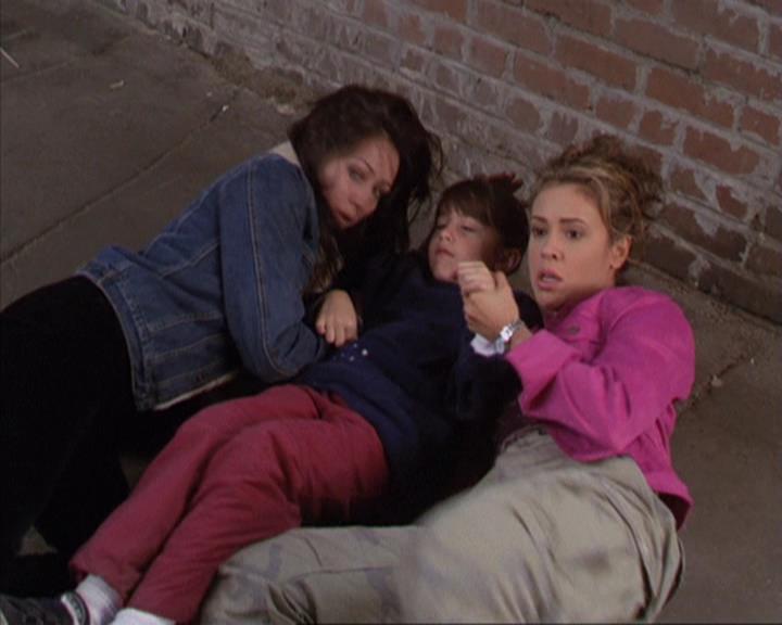 Charmed-Online-dot-310WeAllScreamForIceCream0661.jpg Charmed-Online-dot-310WeAllScreamForIceCream0661.jpg