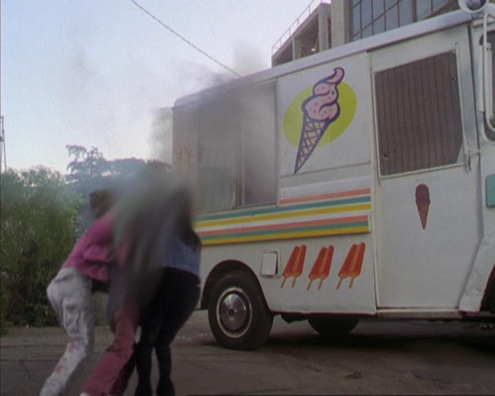 Charmed-Online-dot-310WeAllScreamForIceCream0667.jpg Charmed-Online-dot-310WeAllScreamForIceCream0667.jpg