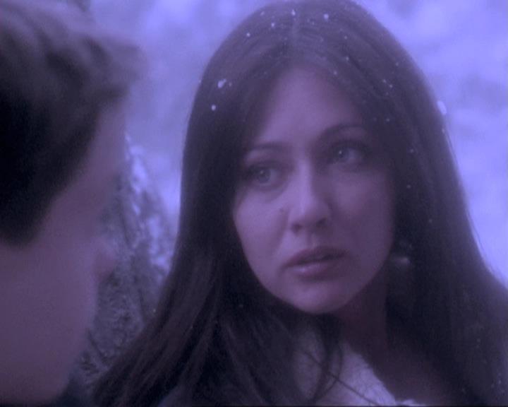 Charmed-Online-dot-310WeAllScreamForIceCream0797.jpg