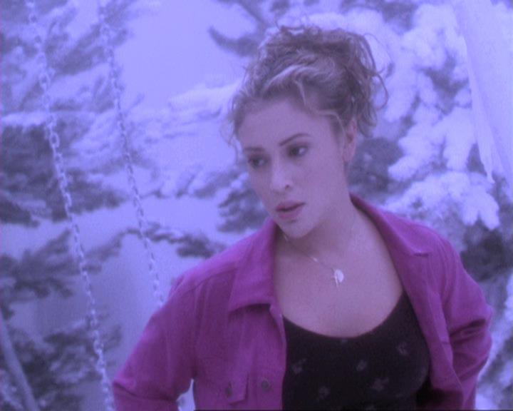 Charmed-Online-dot-310WeAllScreamForIceCream0937.jpg