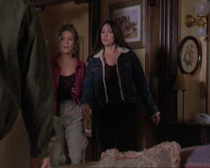 Charmed-Online-dot-310WeAllScreamForIceCream1160.jpg