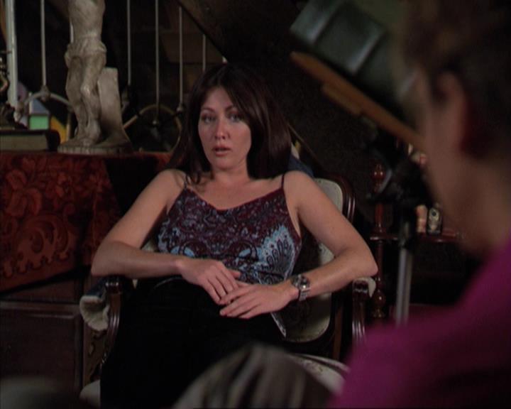 Charmed-Online-dot-310WeAllScreamForIceCream1260.jpg