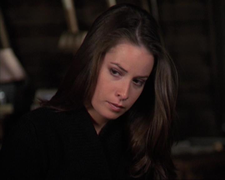 Charmed-Online-dot-310WeAllScreamForIceCream1287.jpg
