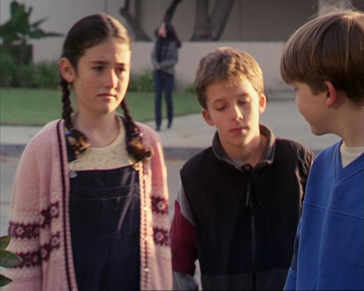 Charmed-Online-dot-310WeAllScreamForIceCream1343.jpg