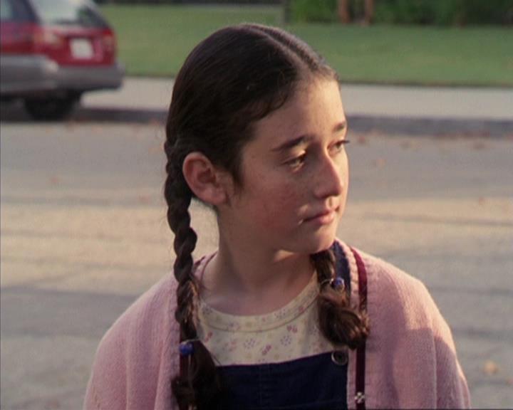 Charmed-Online-dot-310WeAllScreamForIceCream1368.jpg