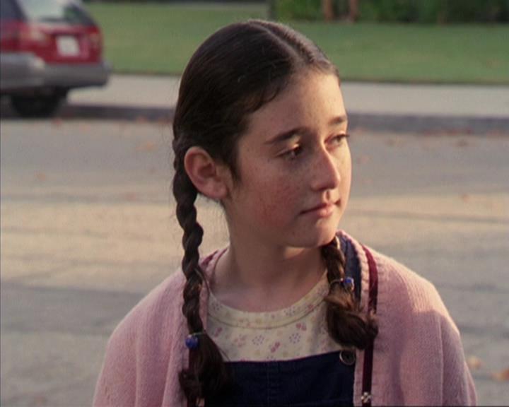 Charmed-Online-dot-310WeAllScreamForIceCream1369.jpg