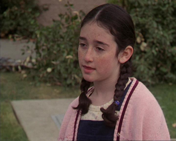 Charmed-Online-dot-310WeAllScreamForIceCream1398.jpg