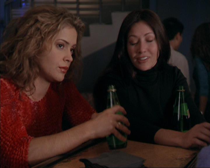 Charmed-Online-dot-310WeAllScreamForIceCream1415.jpg
