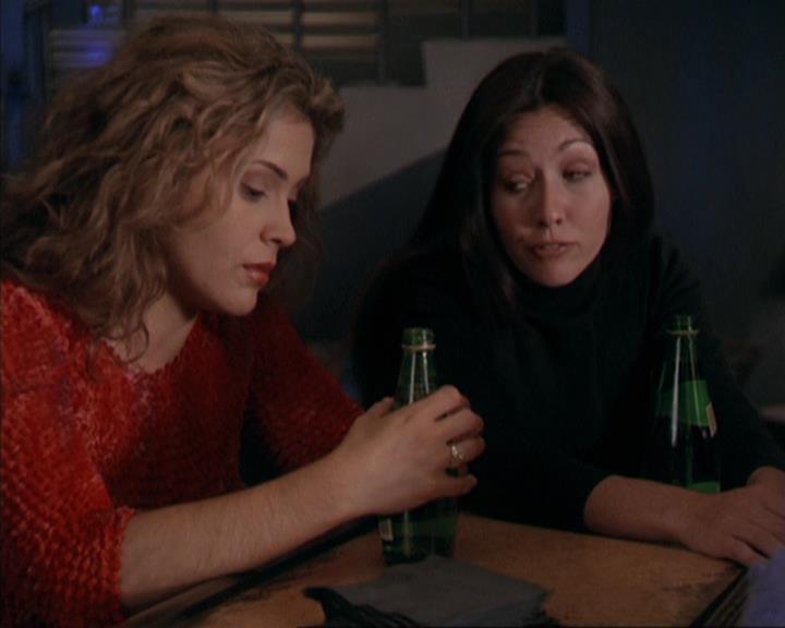 Charmed-Online-dot-310WeAllScreamForIceCream1420.jpg