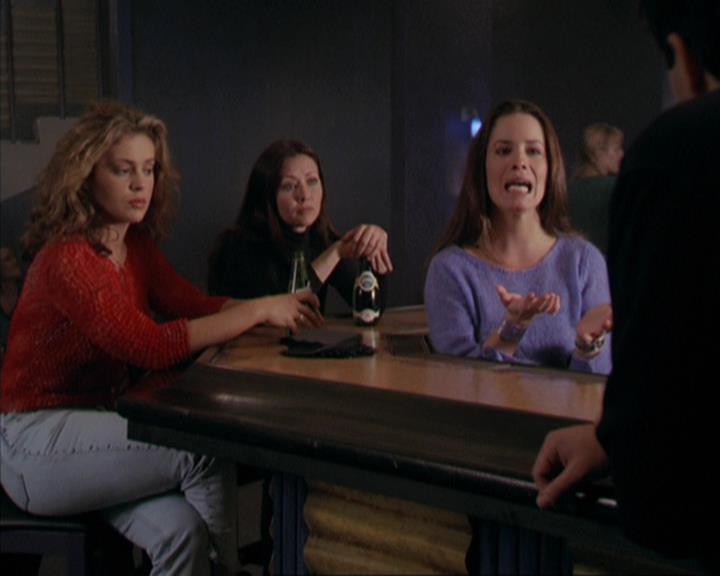 Charmed-Online-dot-310WeAllScreamForIceCream1433.jpg