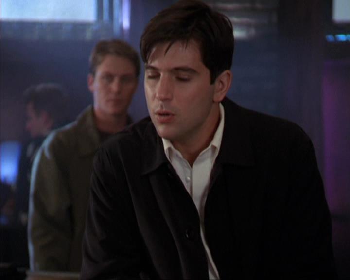 Charmed-Online-dot-310WeAllScreamForIceCream1434.jpg