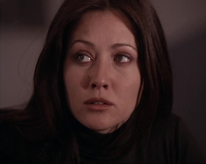Charmed-Online-dot-310WeAllScreamForIceCream1575.jpg