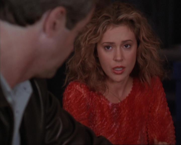 Charmed-Online-dot-310WeAllScreamForIceCream1618.jpg