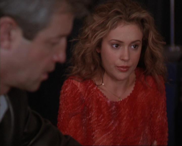 Charmed-Online-dot-310WeAllScreamForIceCream1635.jpg