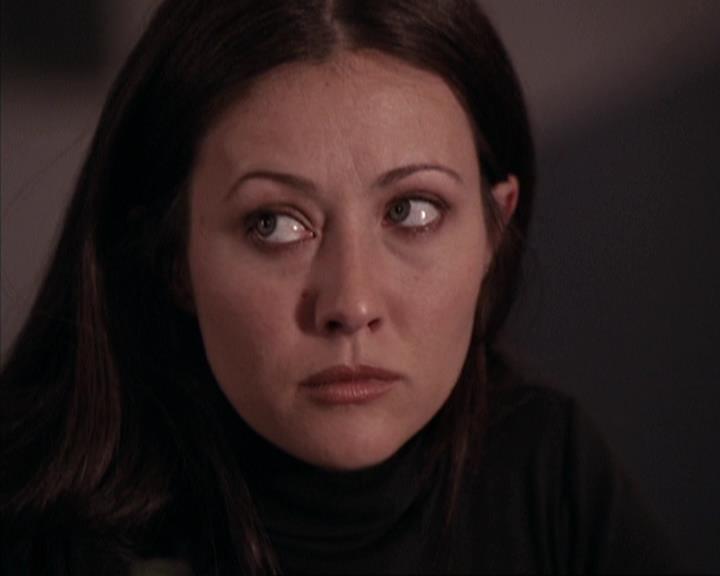 Charmed-Online-dot-310WeAllScreamForIceCream1639.jpg