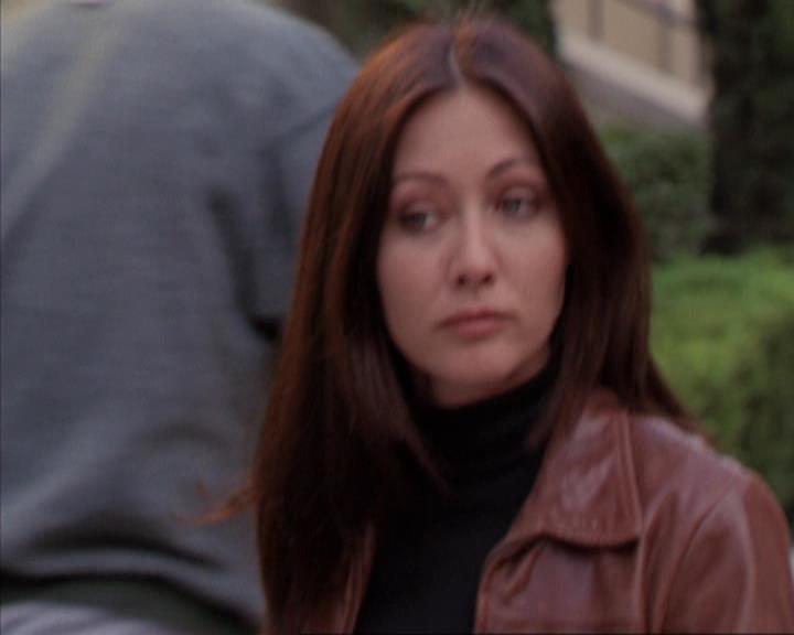 Charmed-Online-dot-310WeAllScreamForIceCream1654.jpg