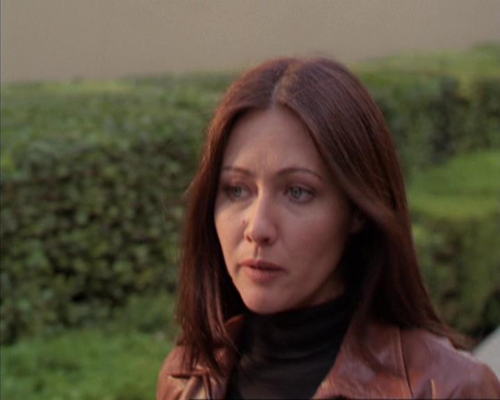 Charmed-Online-dot-310WeAllScreamForIceCream1664.jpg