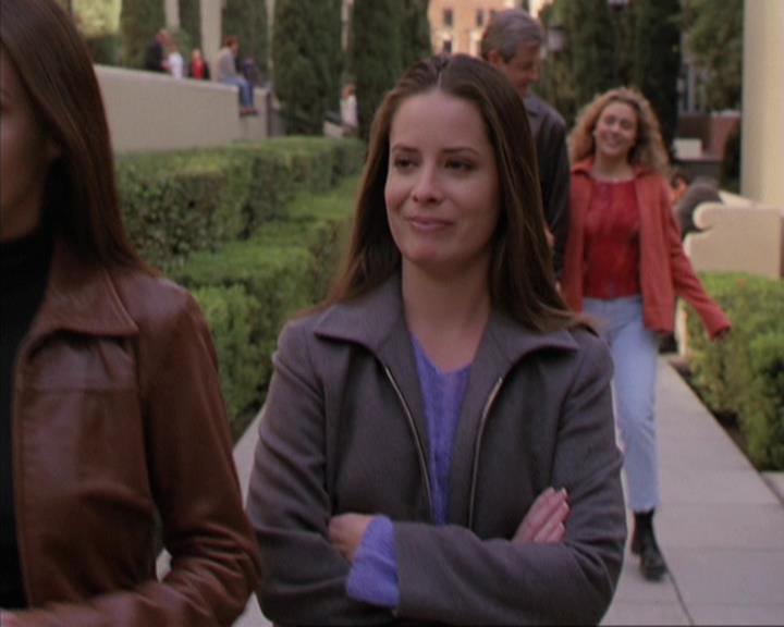 Charmed-Online-dot-310WeAllScreamForIceCream1670.jpg