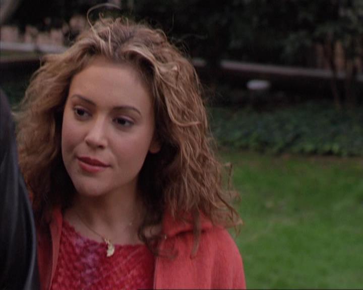 Charmed-Online-dot-310WeAllScreamForIceCream1679.jpg