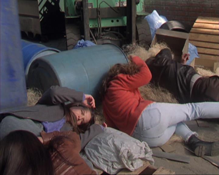 Charmed-Online-dot-310WeAllScreamForIceCream1705.jpg