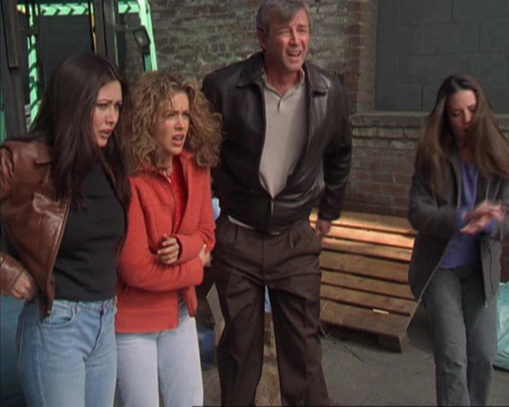 Charmed-Online-dot-310WeAllScreamForIceCream1716.jpg Charmed-Online-dot-310WeAllScreamForIceCream1716.jpg