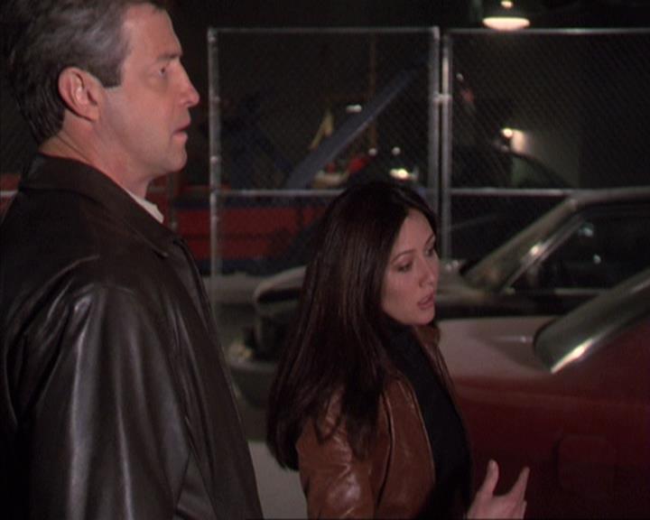 Charmed-Online-dot-310WeAllScreamForIceCream1766.jpg
