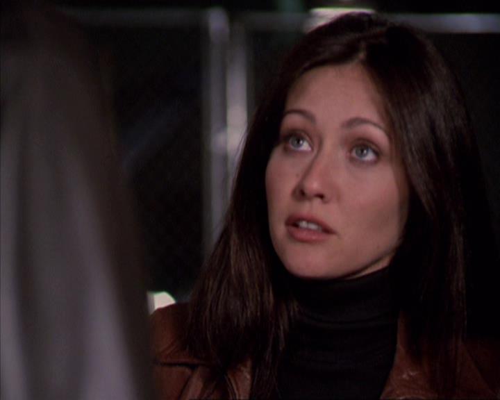 Charmed-Online-dot-310WeAllScreamForIceCream1785.jpg