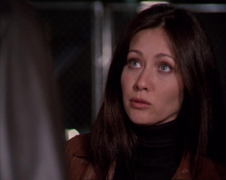 Charmed-Online-dot-310WeAllScreamForIceCream1789.jpg