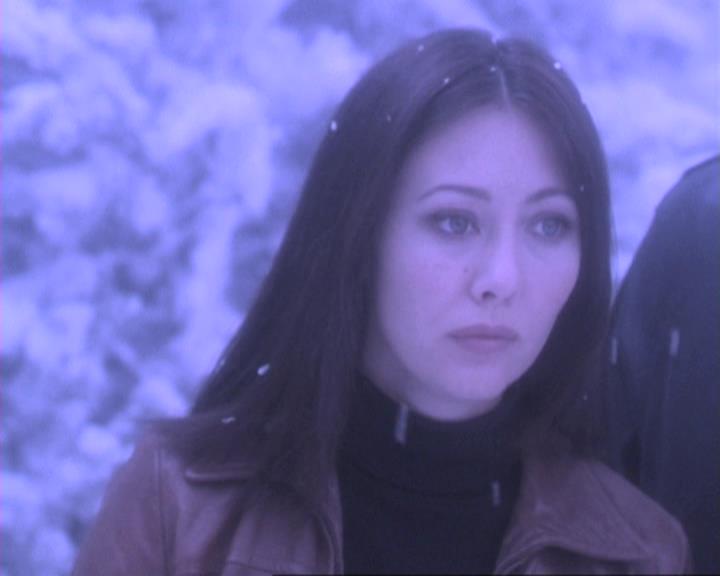 Charmed-Online-dot-310WeAllScreamForIceCream1831.jpg