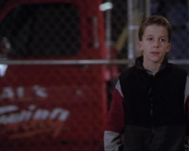Charmed-Online-dot-310WeAllScreamForIceCream2064.jpg