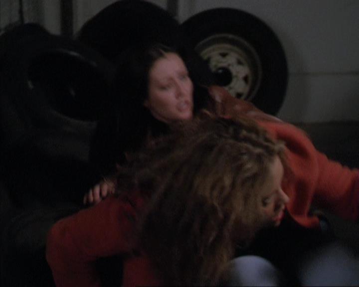Charmed-Online-dot-310WeAllScreamForIceCream2110.jpg