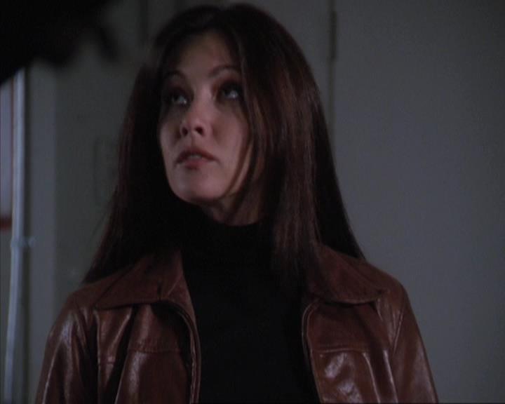 Charmed-Online-dot-310WeAllScreamForIceCream2129.jpg