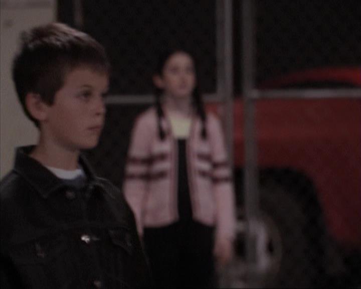 Charmed-Online-dot-310WeAllScreamForIceCream2134.jpg
