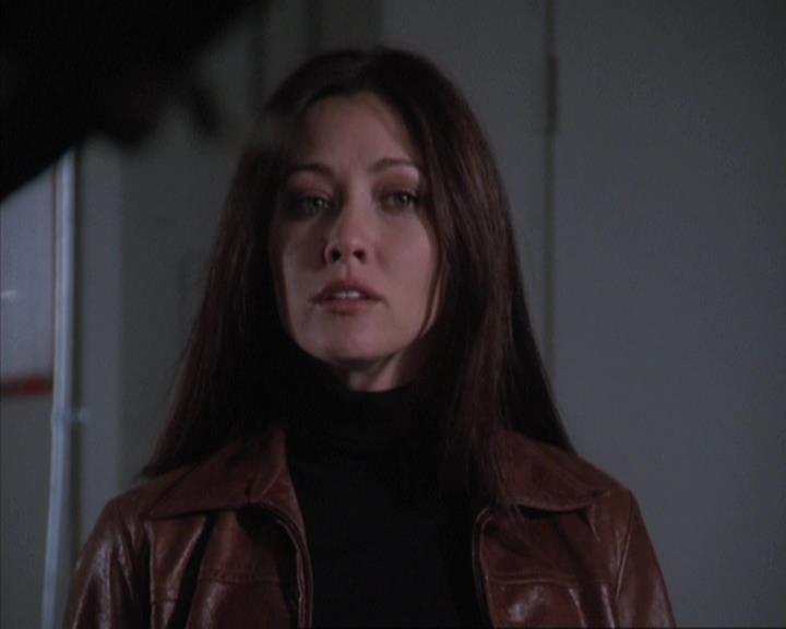 Charmed-Online-dot-310WeAllScreamForIceCream2138.jpg