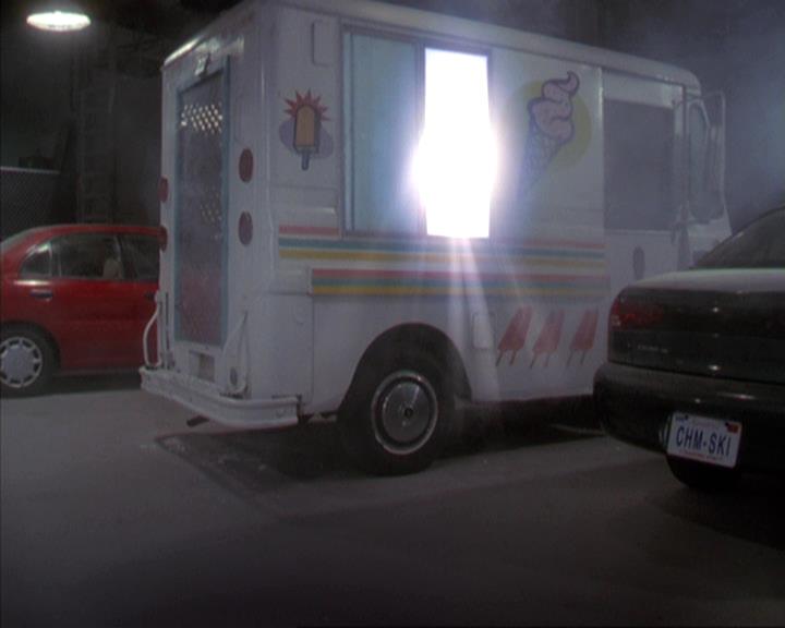 Charmed-Online-dot-310WeAllScreamForIceCream2151.jpg