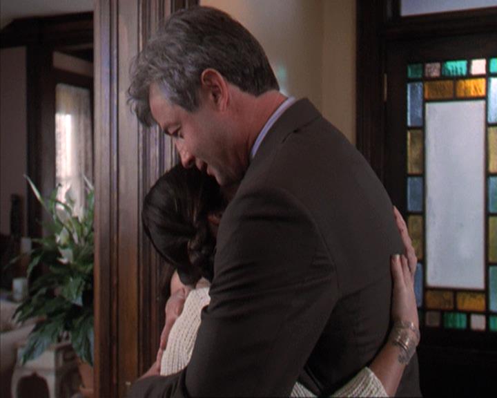 Charmed-Online-dot-310WeAllScreamForIceCream2243.jpg Charmed-Online-dot-310WeAllScreamForIceCream2243.jpg