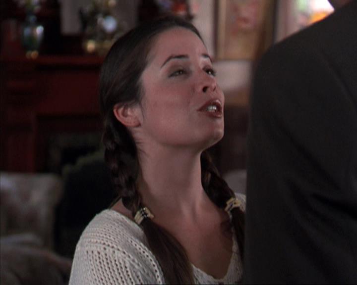 Charmed-Online-dot-310WeAllScreamForIceCream2252.jpg