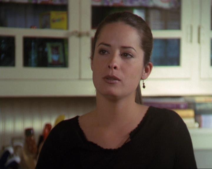 Charmed-Online-dot-311BlindedByTheWhitelighter0037.jpg Charmed-Online-dot-311BlindedByTheWhitelighter0037.jpg