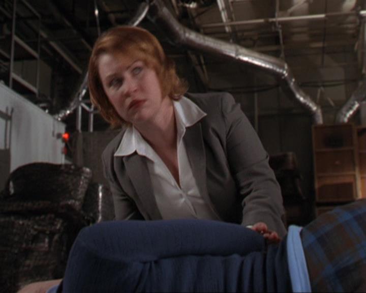 Charmed-Online-dot-311BlindedByTheWhitelighter0210.jpg Charmed-Online-dot-311BlindedByTheWhitelighter0210.jpg