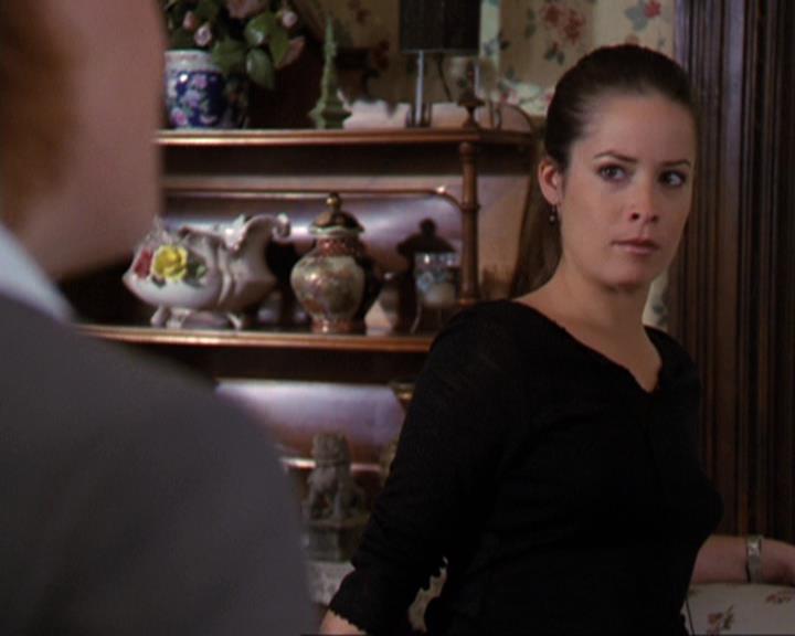 Charmed-Online-dot-311BlindedByTheWhitelighter0378.jpg