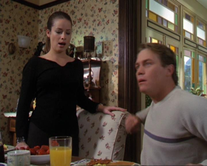 Charmed-Online-dot-311BlindedByTheWhitelighter0395.jpg