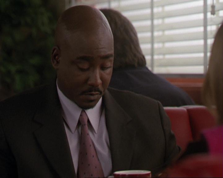 Charmed-Online-dot-311BlindedByTheWhitelighter0470.jpg Charmed-Online-dot-311BlindedByTheWhitelighter0470.jpg