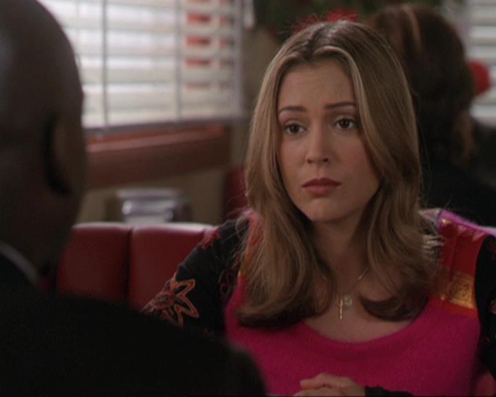 Charmed-Online-dot-311BlindedByTheWhitelighter0477.jpg