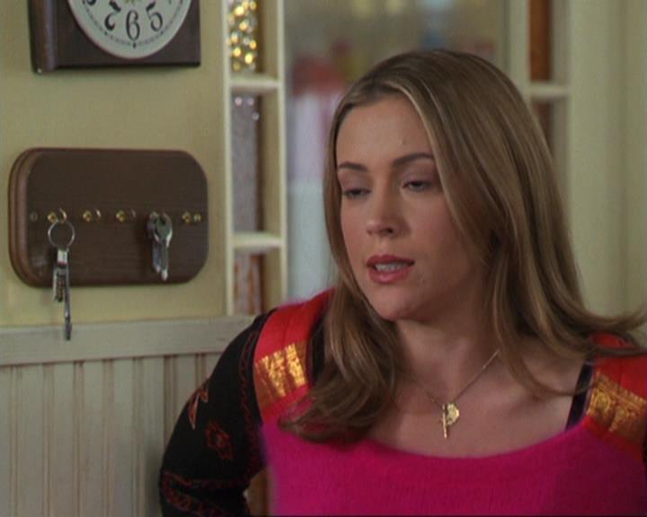 Charmed-Online-dot-311BlindedByTheWhitelighter0759.jpg Charmed-Online-dot-311BlindedByTheWhitelighter0759.jpg