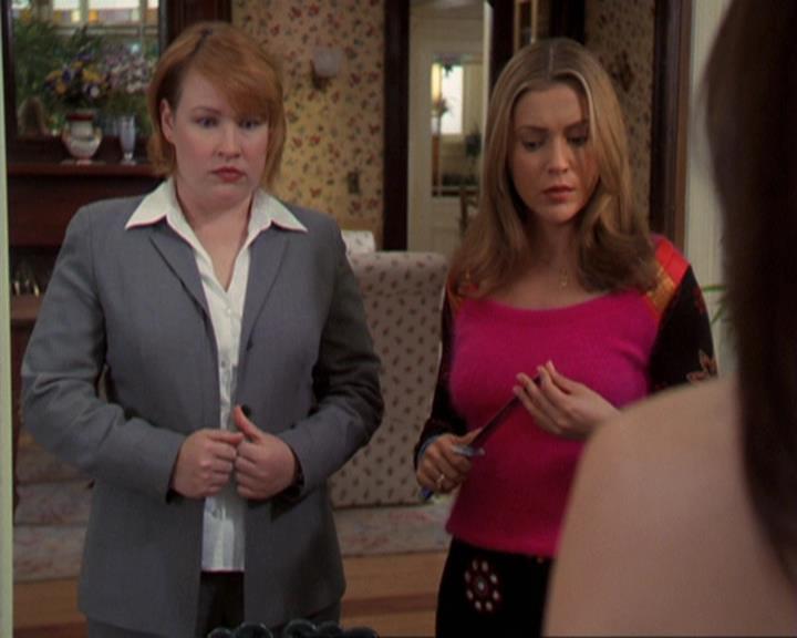 Charmed-Online-dot-311BlindedByTheWhitelighter0859.jpg Charmed-Online-dot-311BlindedByTheWhitelighter0859.jpg