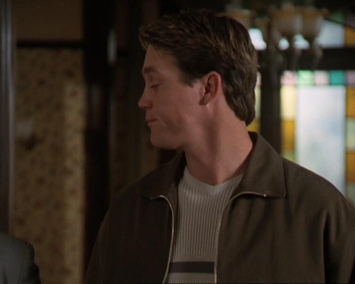 Charmed-Online-dot-311BlindedByTheWhitelighter1015.jpg Charmed-Online-dot-311BlindedByTheWhitelighter1015.jpg