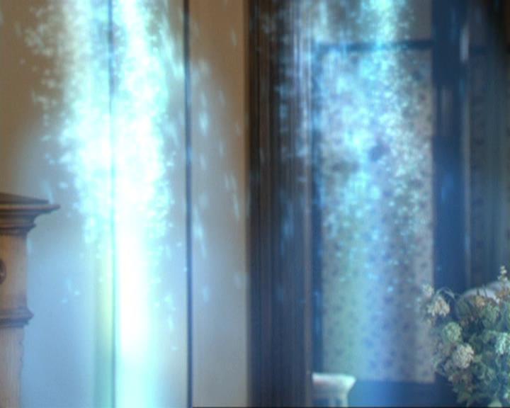 Charmed-Online-dot-311BlindedByTheWhitelighter1024.jpg Charmed-Online-dot-311BlindedByTheWhitelighter1024.jpg