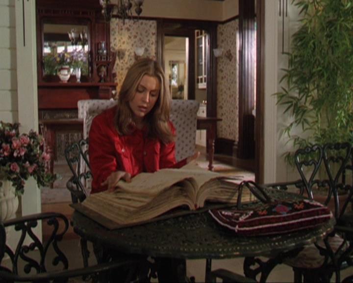 Charmed-Online-dot-311BlindedByTheWhitelighter1054.jpg