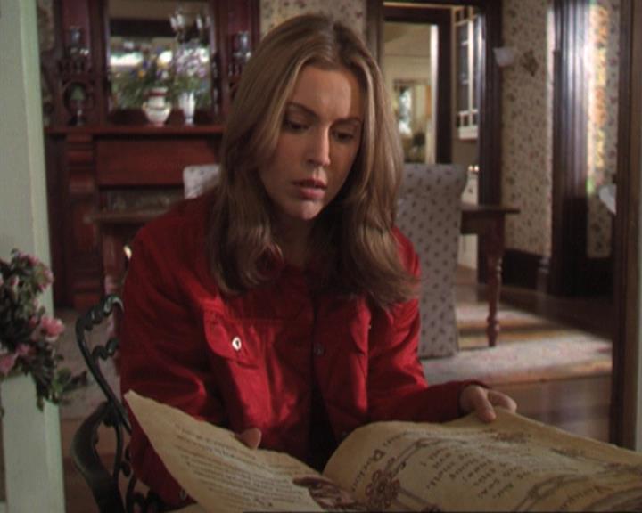 Charmed-Online-dot-311BlindedByTheWhitelighter1061.jpg