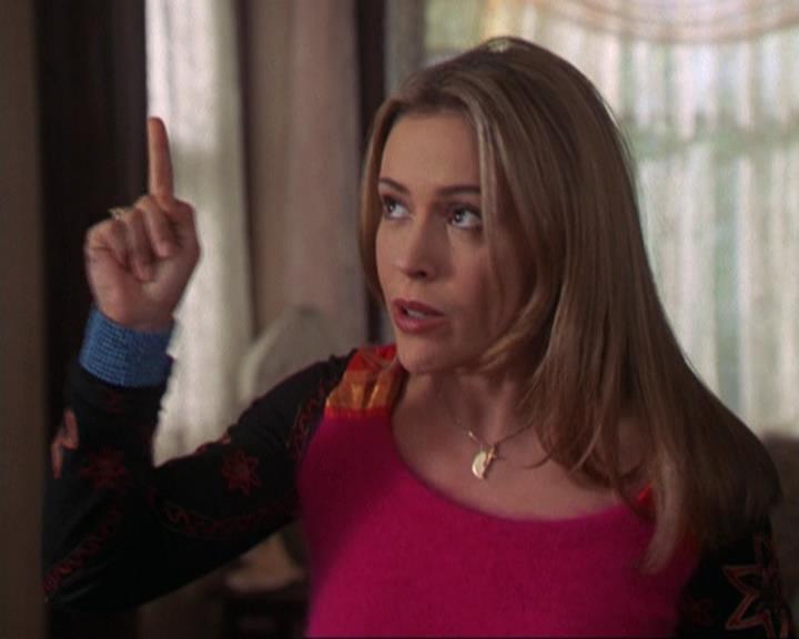 Charmed-Online-dot-311BlindedByTheWhitelighter1183.jpg Charmed-Online-dot-311BlindedByTheWhitelighter1183.jpg